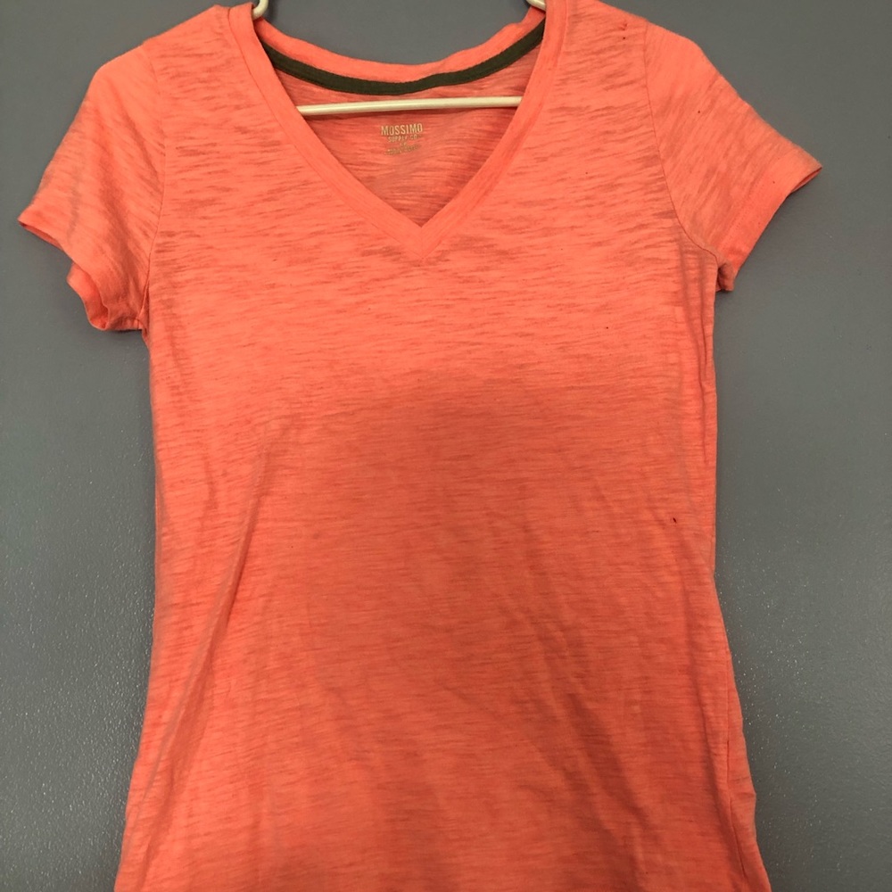 Cute pink Tee